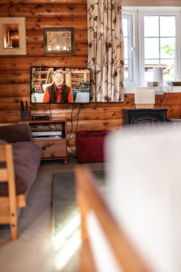 Log Cabin Nr Coed Y Brenin By Seren Short Stays Trawsfynydd ภายนอก รูปภาพ